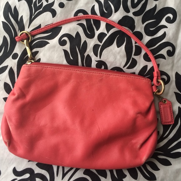 COACH Coral Pink Leather Wristlet - Picture 3 of 4